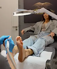 konsultacje podologiczne, podologia Łódź, gabinet podologiczny, pedicure Łódź, zdrowa stopa w Pro Laser Clinic.